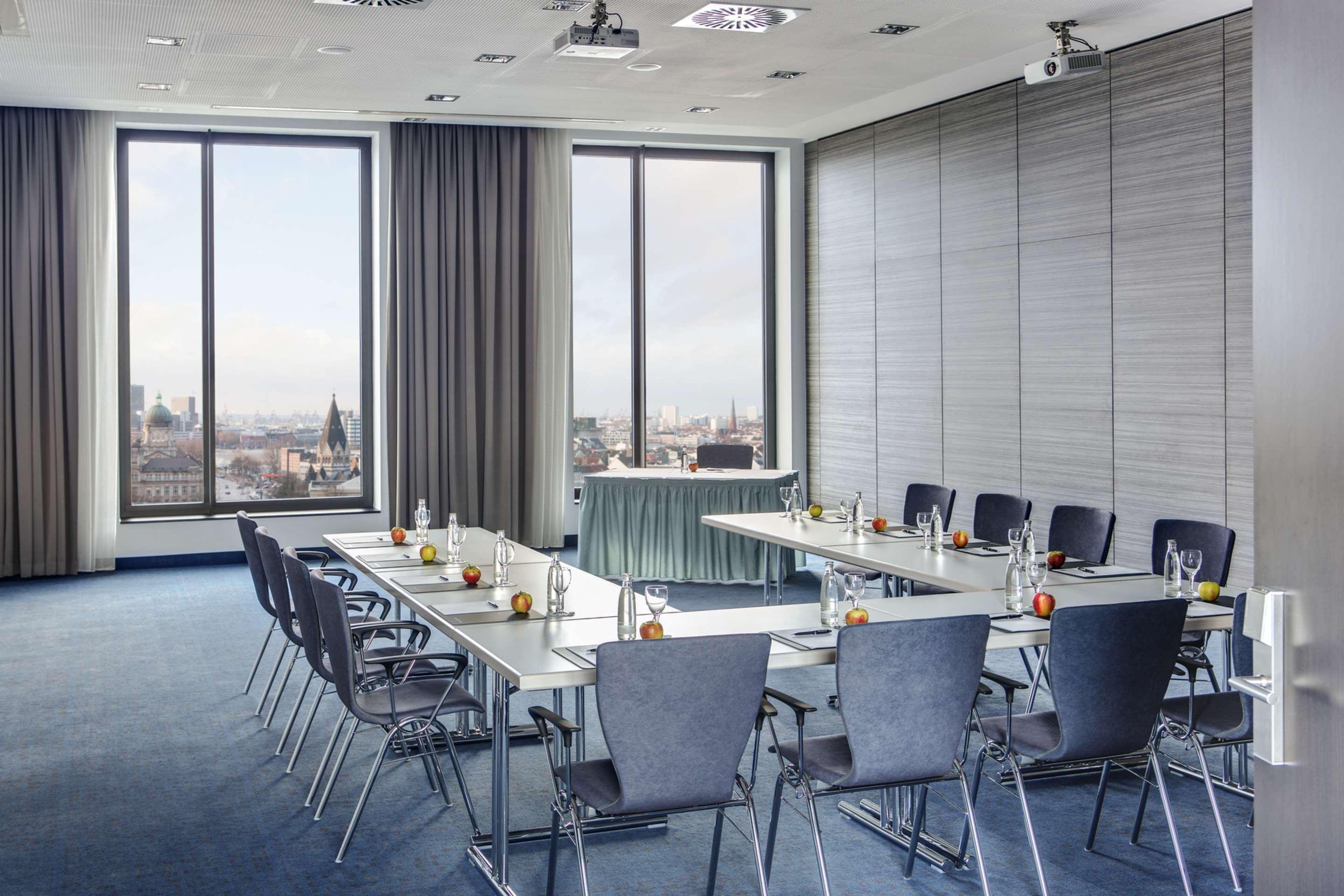 Intercityhotel Hamburg Dammtor-Messe Exteriér fotografie