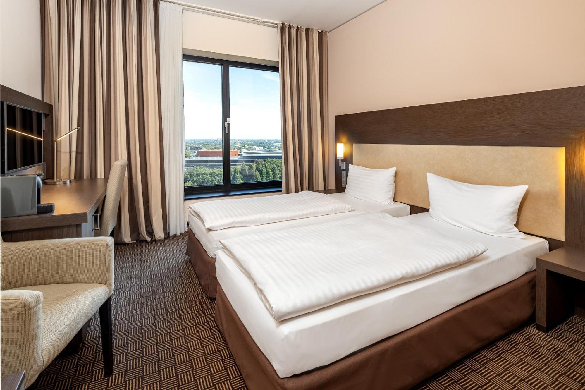Intercityhotel Hamburg Dammtor-Messe Exteriér fotografie