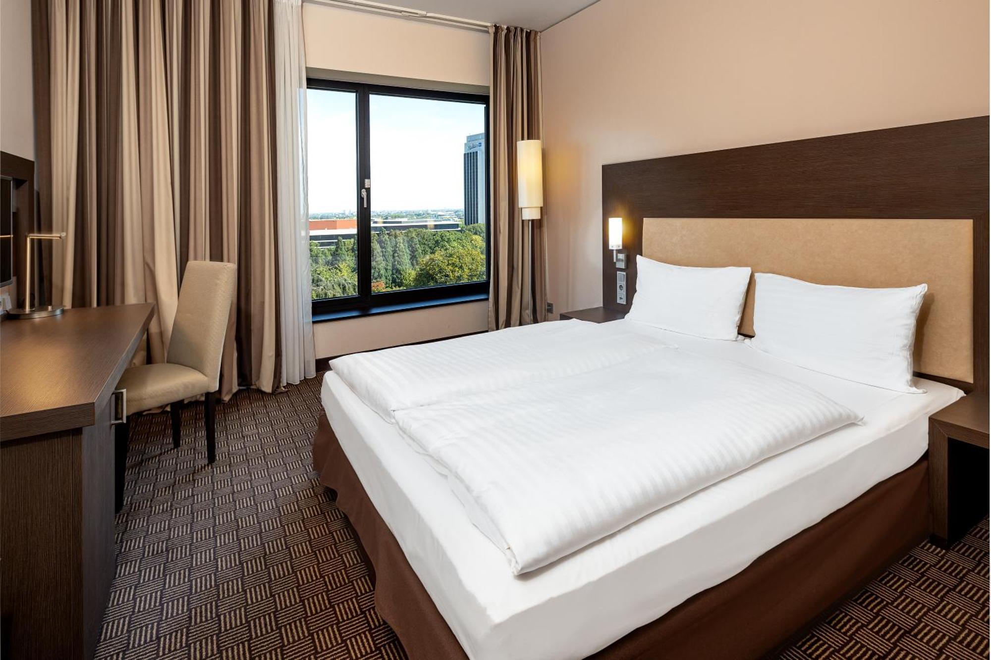 Intercityhotel Hamburg Dammtor-Messe Exteriér fotografie