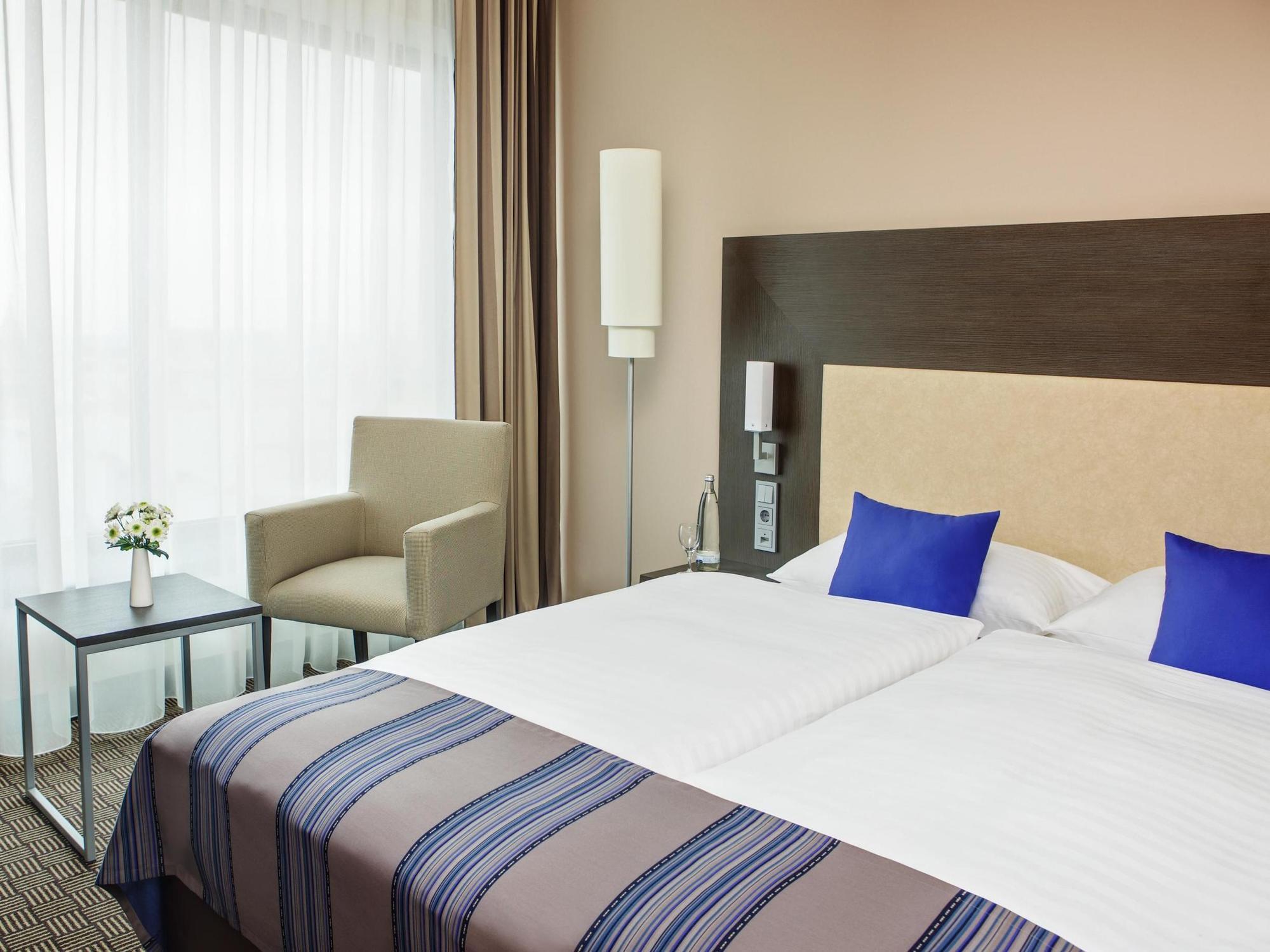 Intercityhotel Hamburg Dammtor-Messe Exteriér fotografie